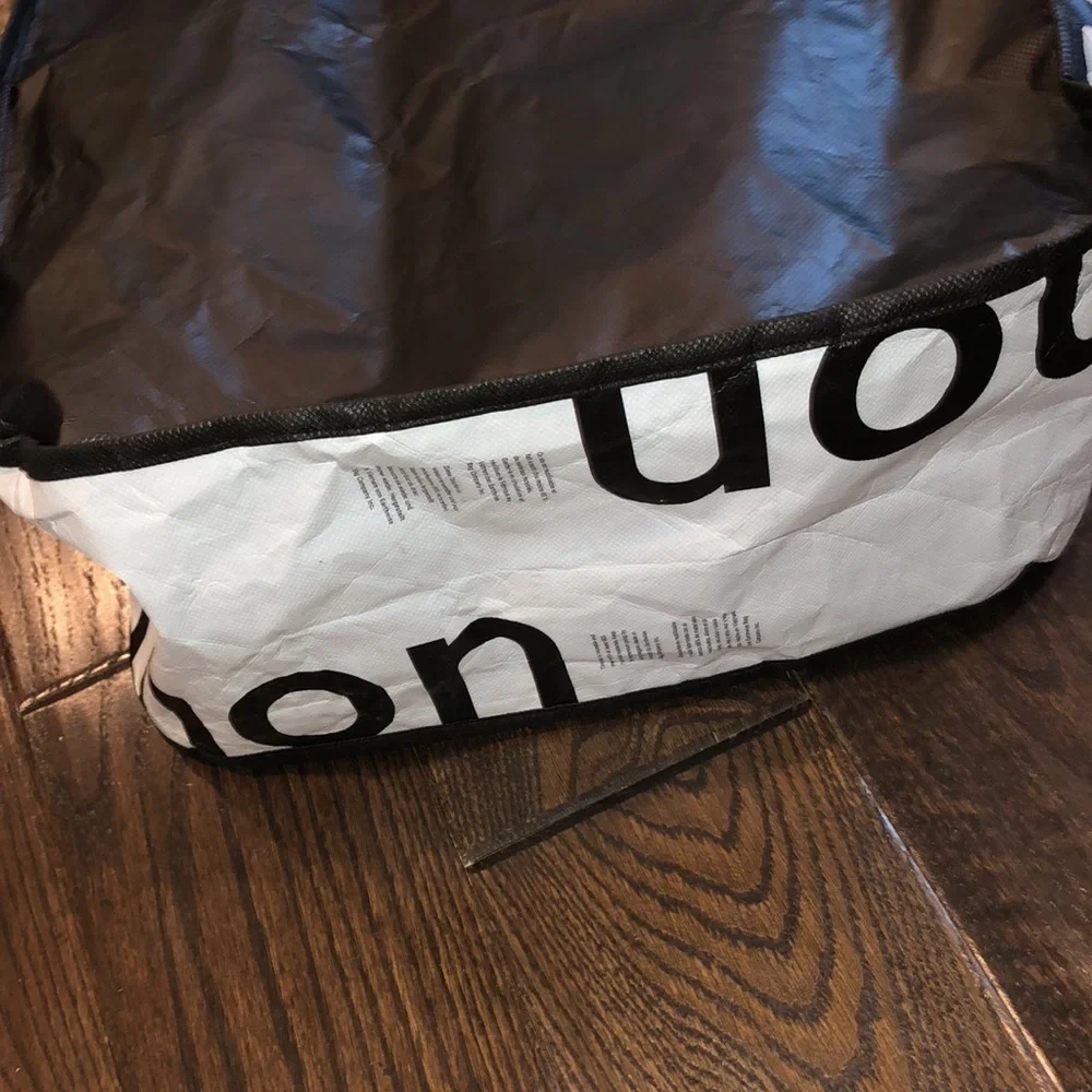 Lululemon black and white reusable tote bag